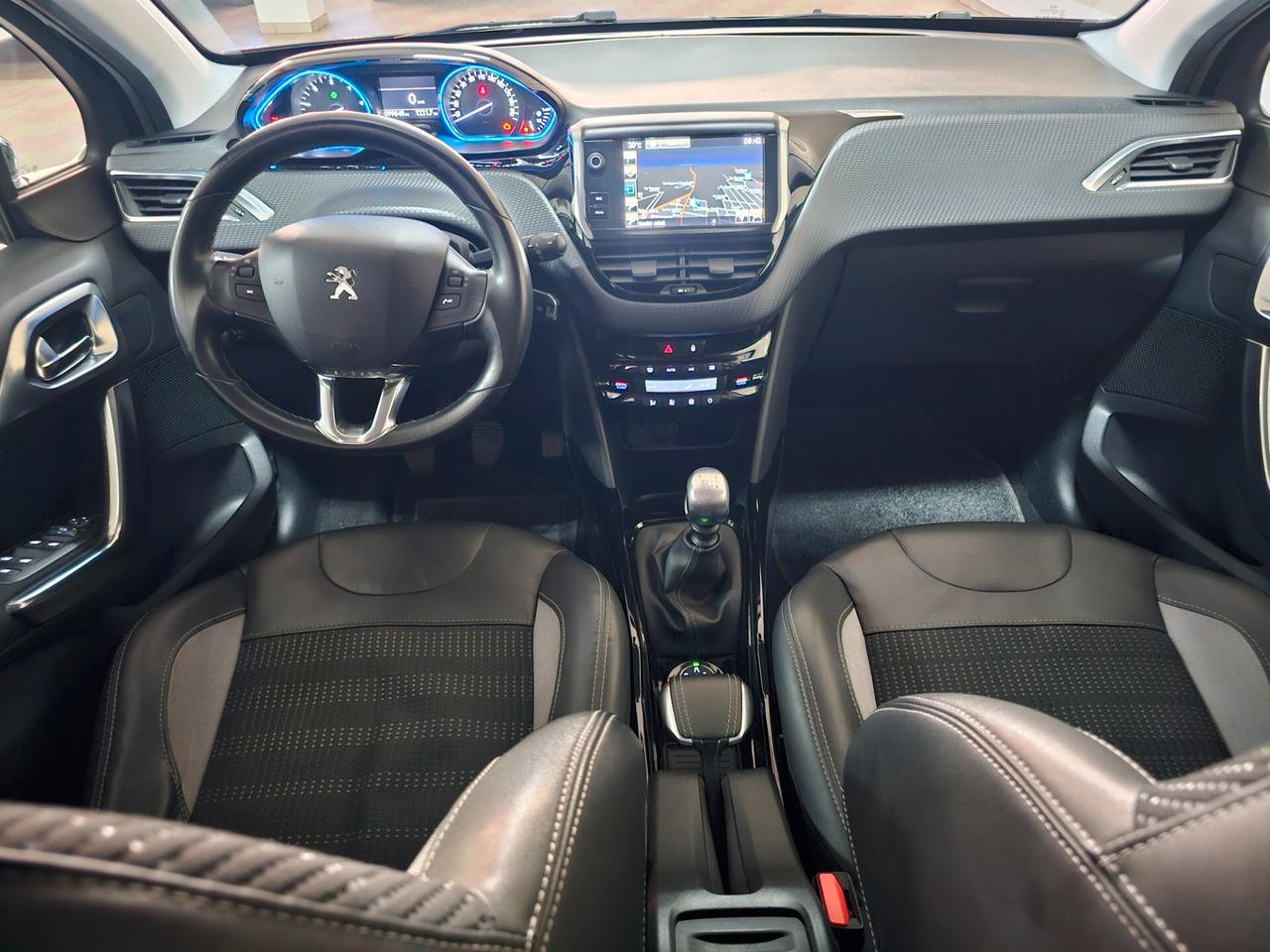 Peugeot 2008 BlueHDi 120 S&S Allure