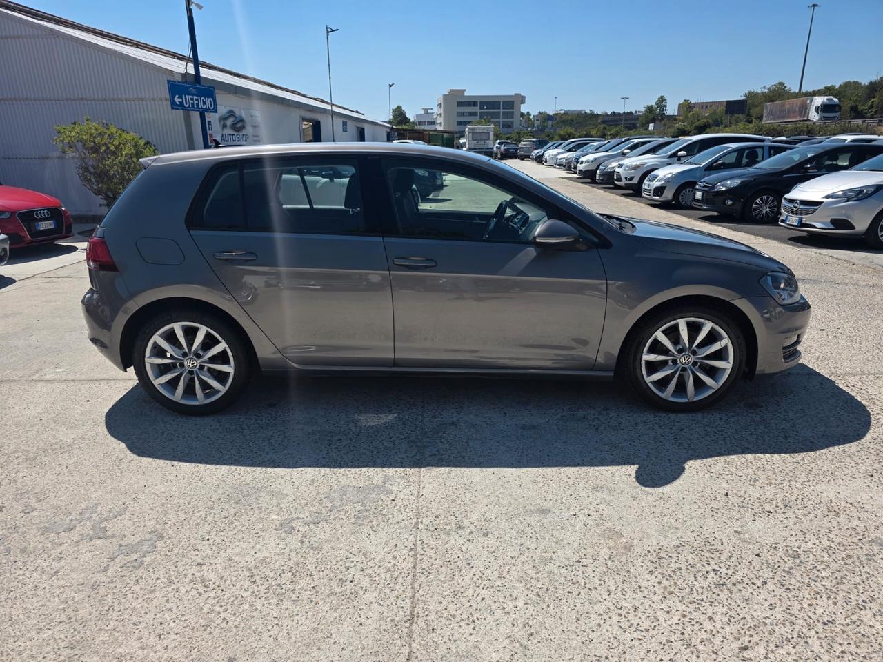 Volkswagen Golf 1.6 TDI 5p. Highline BlueMotion Technology