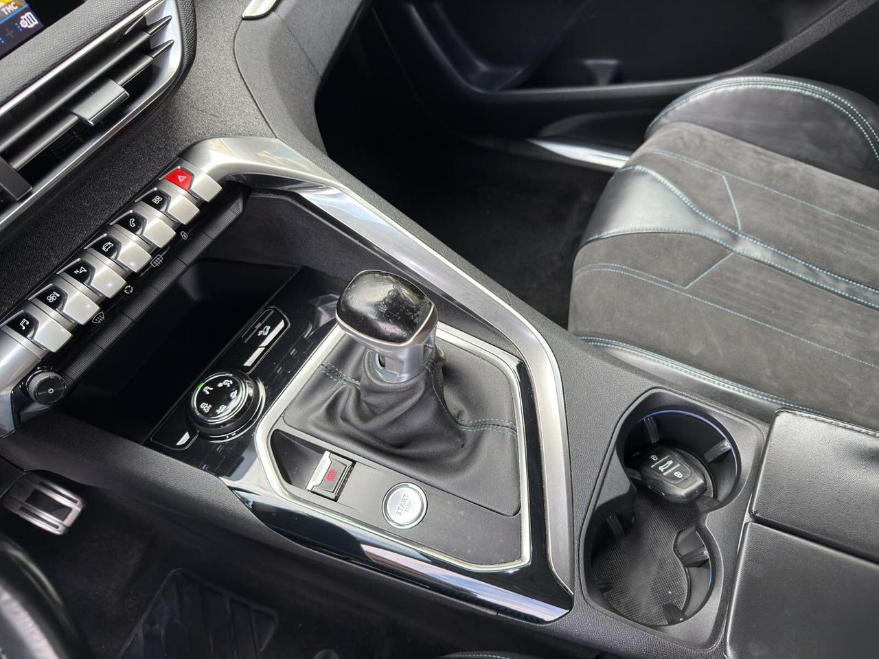 Peugeot 3008 1.6 bluehdi 120cv Crossway 2018