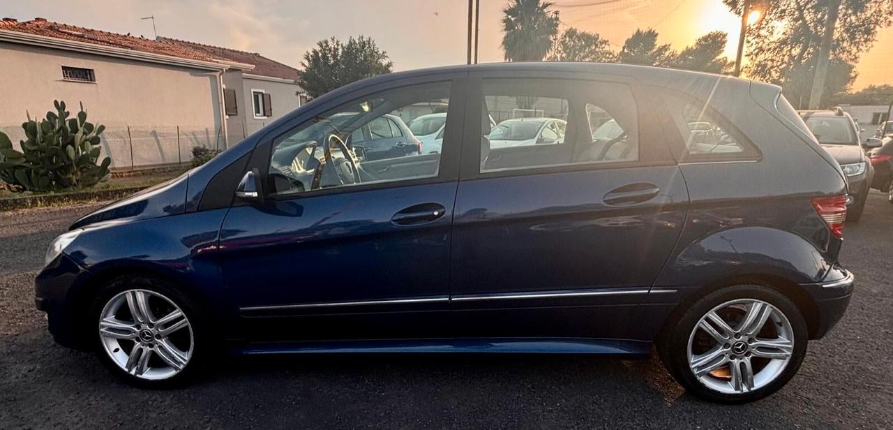 Mercedes-benz B 200 CDI Executive