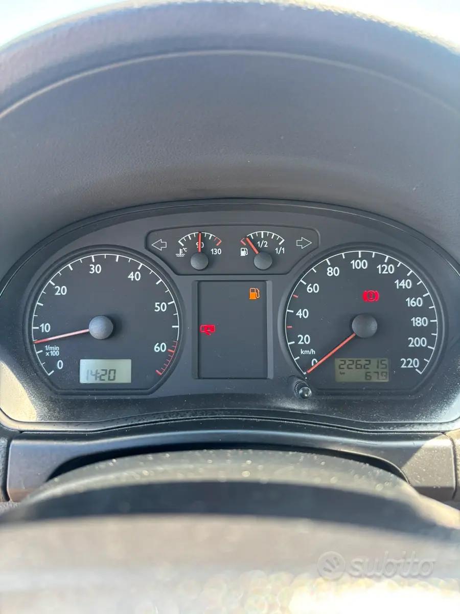 Volkswagen Poli 1.4 16v