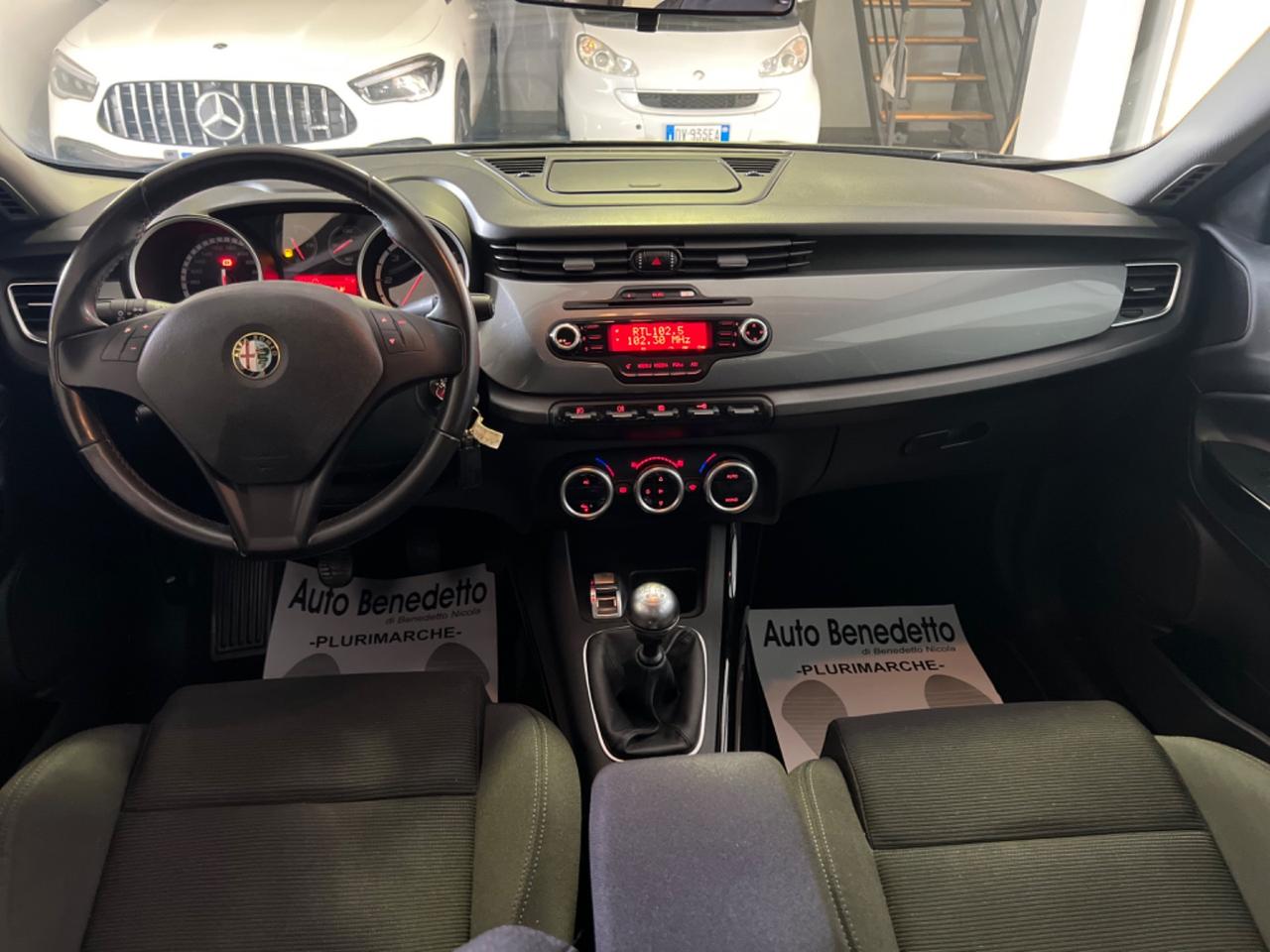 Alfa Romeo Giulietta 1.6 JTD 105 CV Distinctive 201