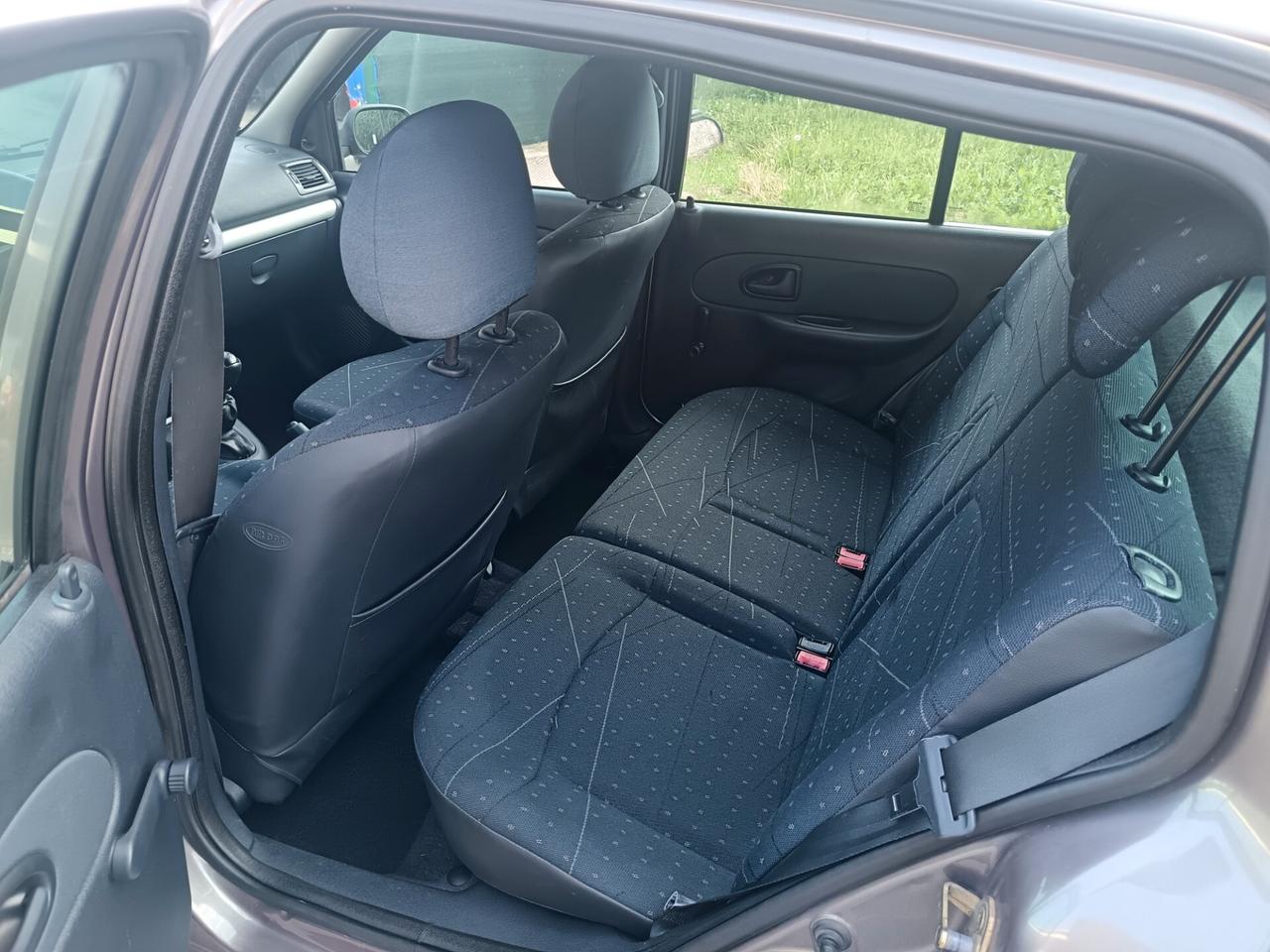Renault Clio 1.2 cat 5 porte Expression