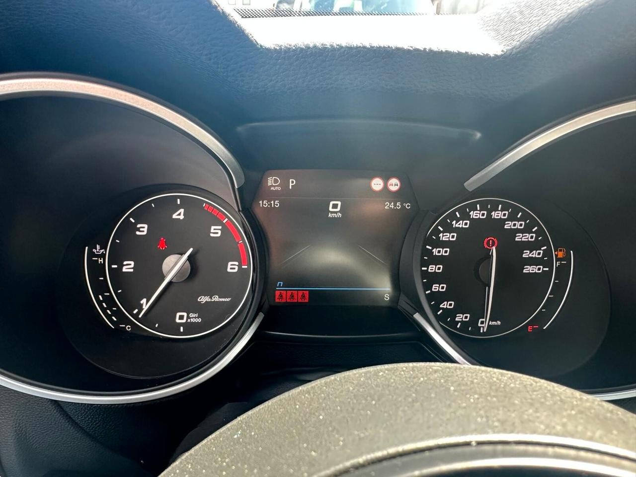 Alfa Romeo Stelvio 2.2 Turbodiesel 190 CV AT8 Q4 Super