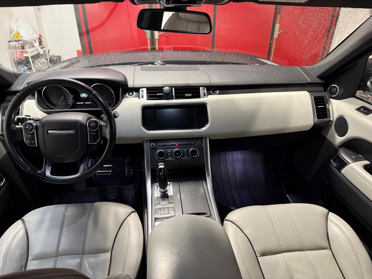 Land Rover Range Sport 3.0 TDV6 HSE
