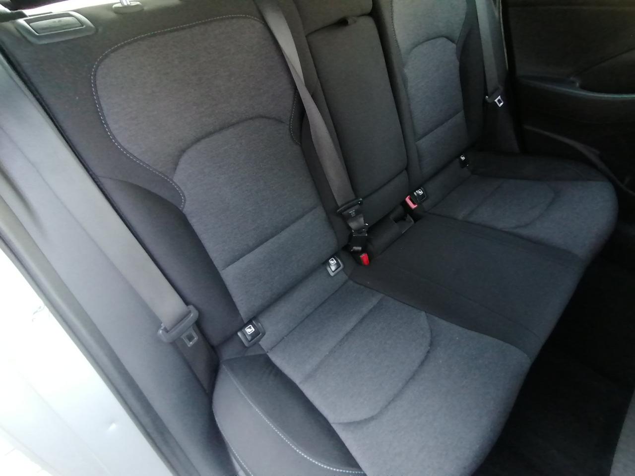 Hyundai i30 Wagon 1.0 t-gdi 48V CarPlay / AndroidAuto Fari LED