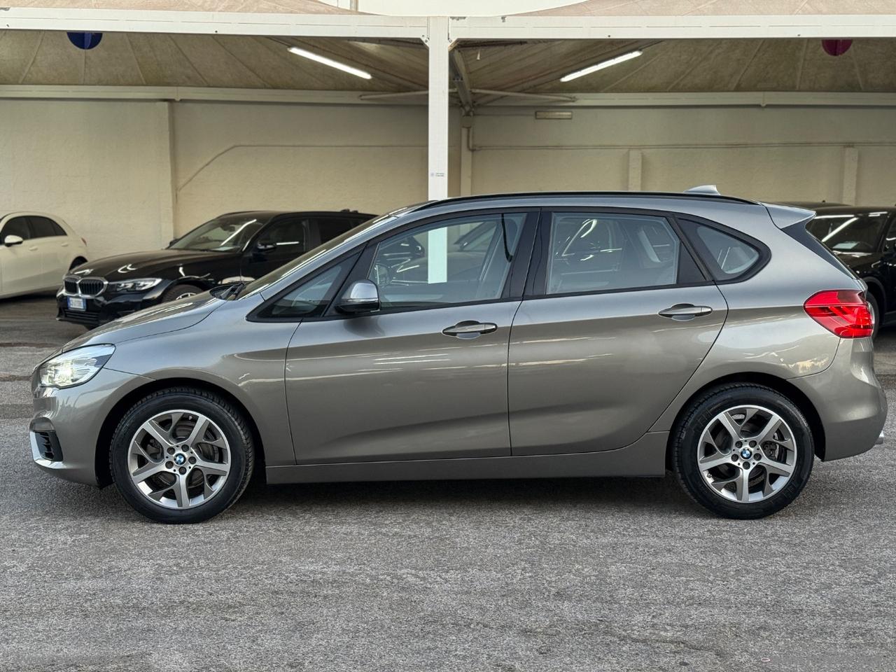 BMW 216d Active Tourer Advantage