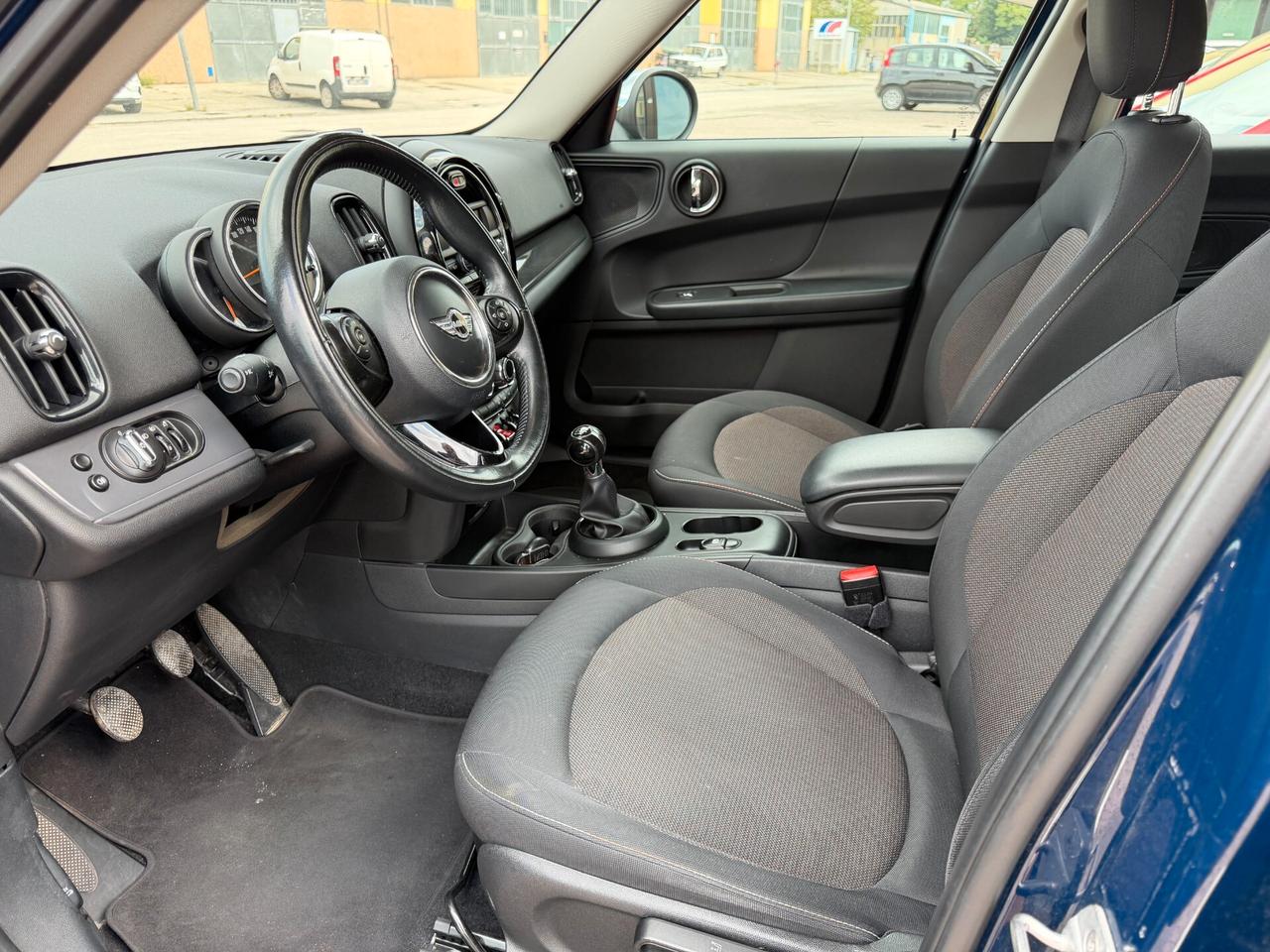 Mini Cooper D Countryman 2017 1.5 One Business EURO 6 NEOPATENTATI