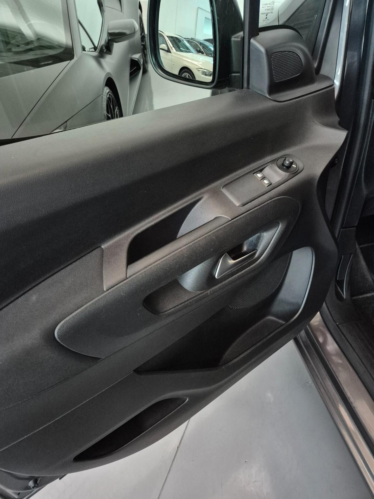 Opel Combo 1.5D 101CV 5 POSTI AUTOCARRO IVA ESPOSTA