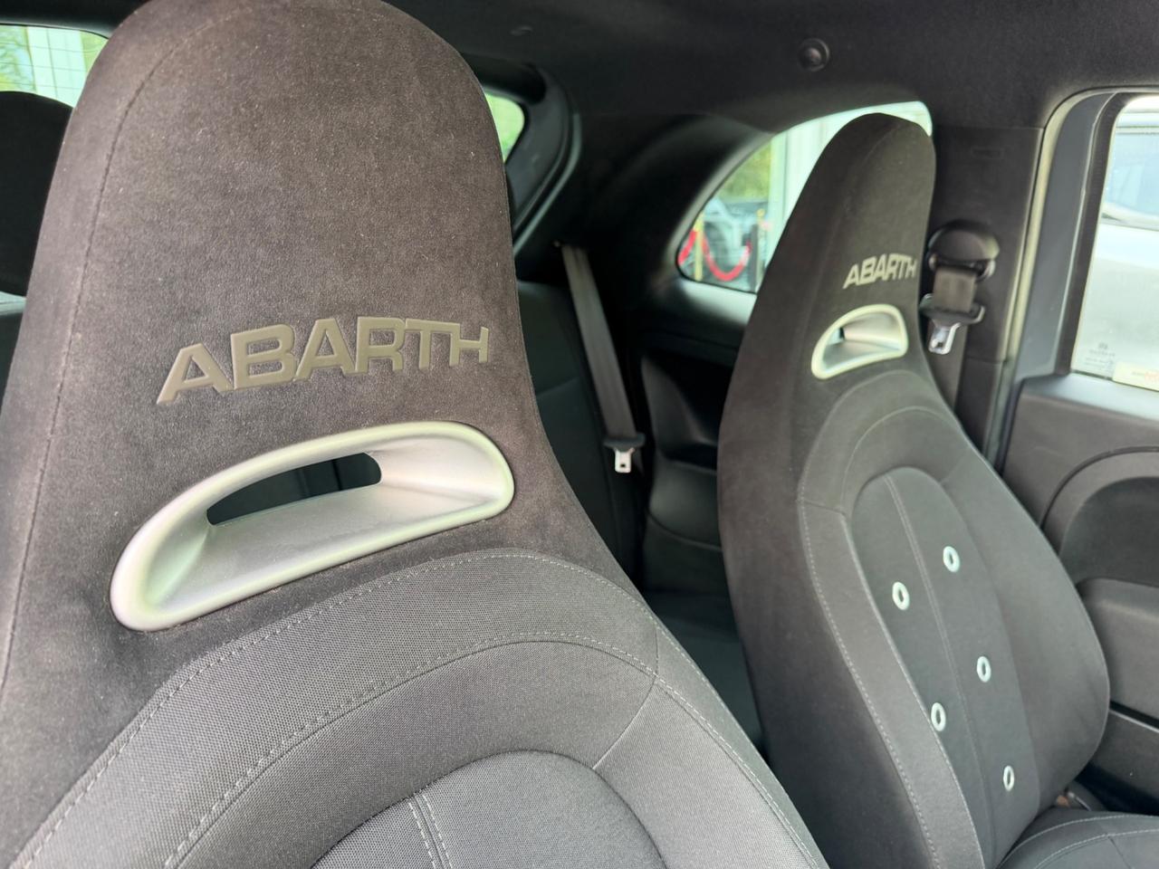 Abarth 595 1.4 Turbo T-Jet 145 CV