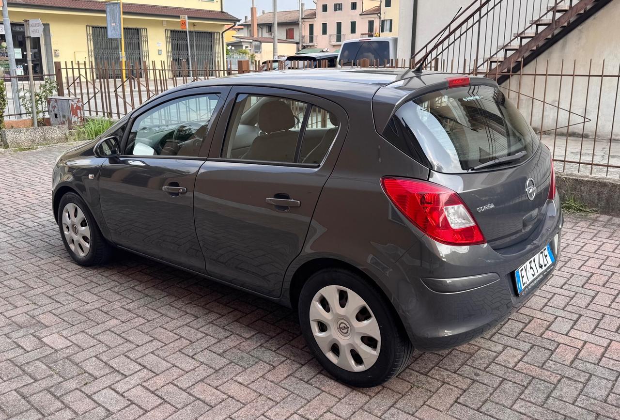 Opel Corsa 1.2 Benzina - GPL Ok Neopatentati