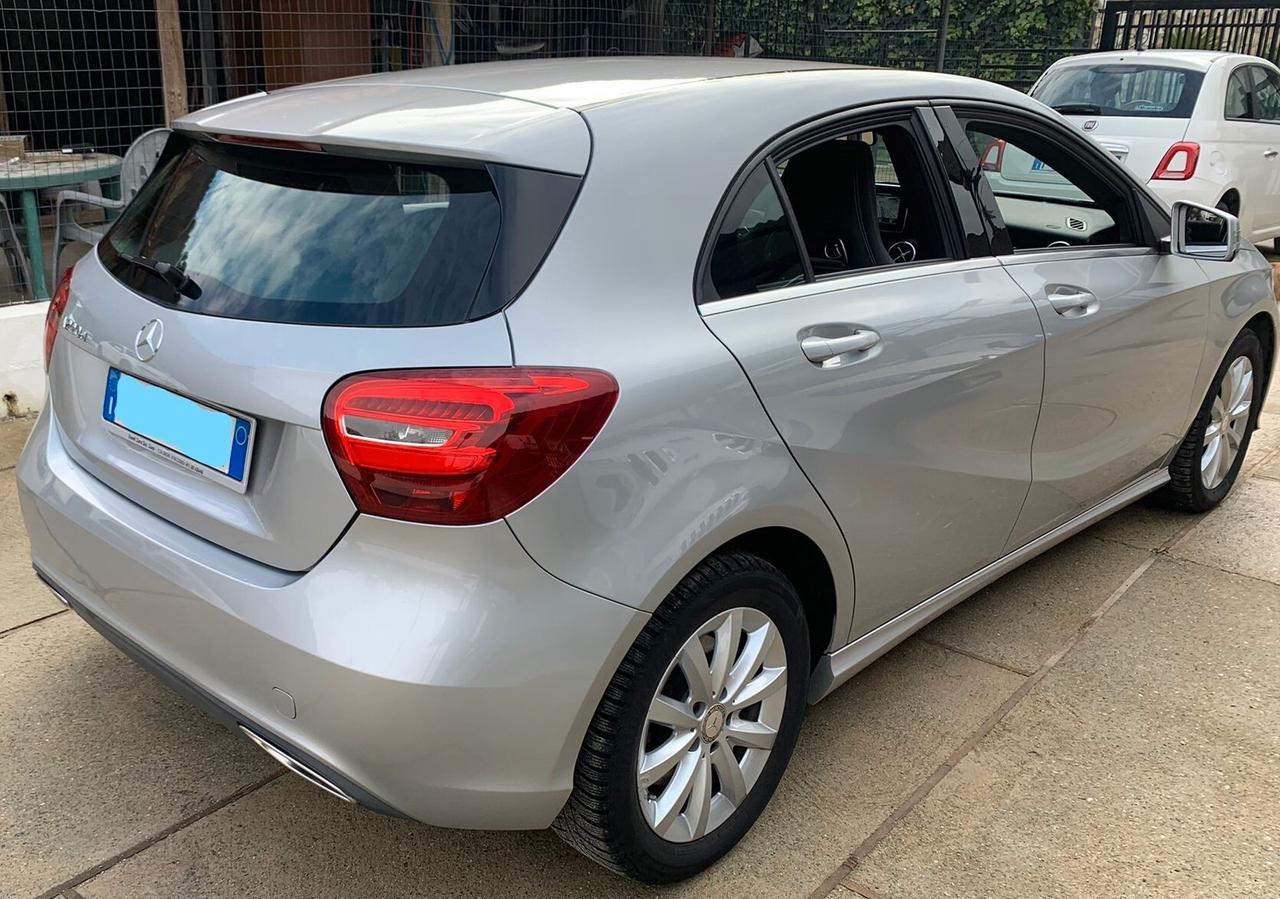Mercedes-benz A 220 d Automatic Business