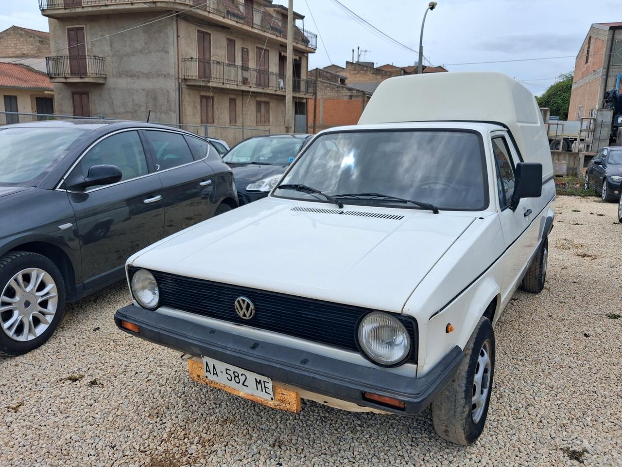 Volkswagen Golf 1600 diesel caddy pick up