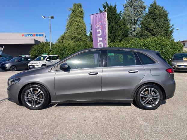 MERCEDES-BENZ B 180 d Automatic Business Extra