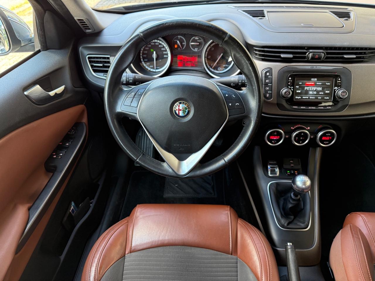 Alfa Romeo Giulietta 1.6 JTDm-2 105 CV Distinctive
