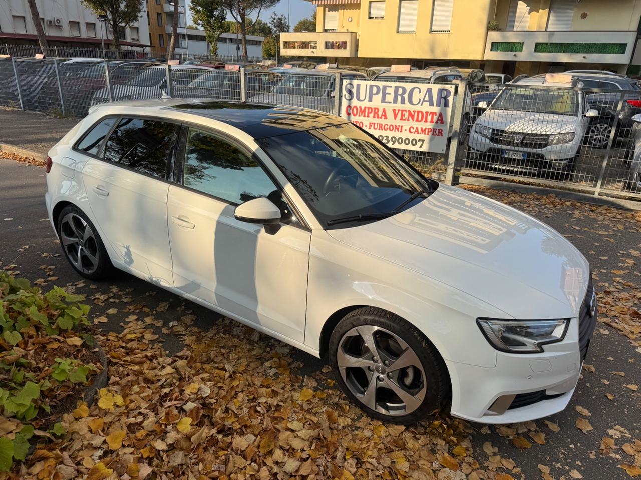 Audi A3 SPB 1.6 TDI Sport neopaten garanzia 12 mesi