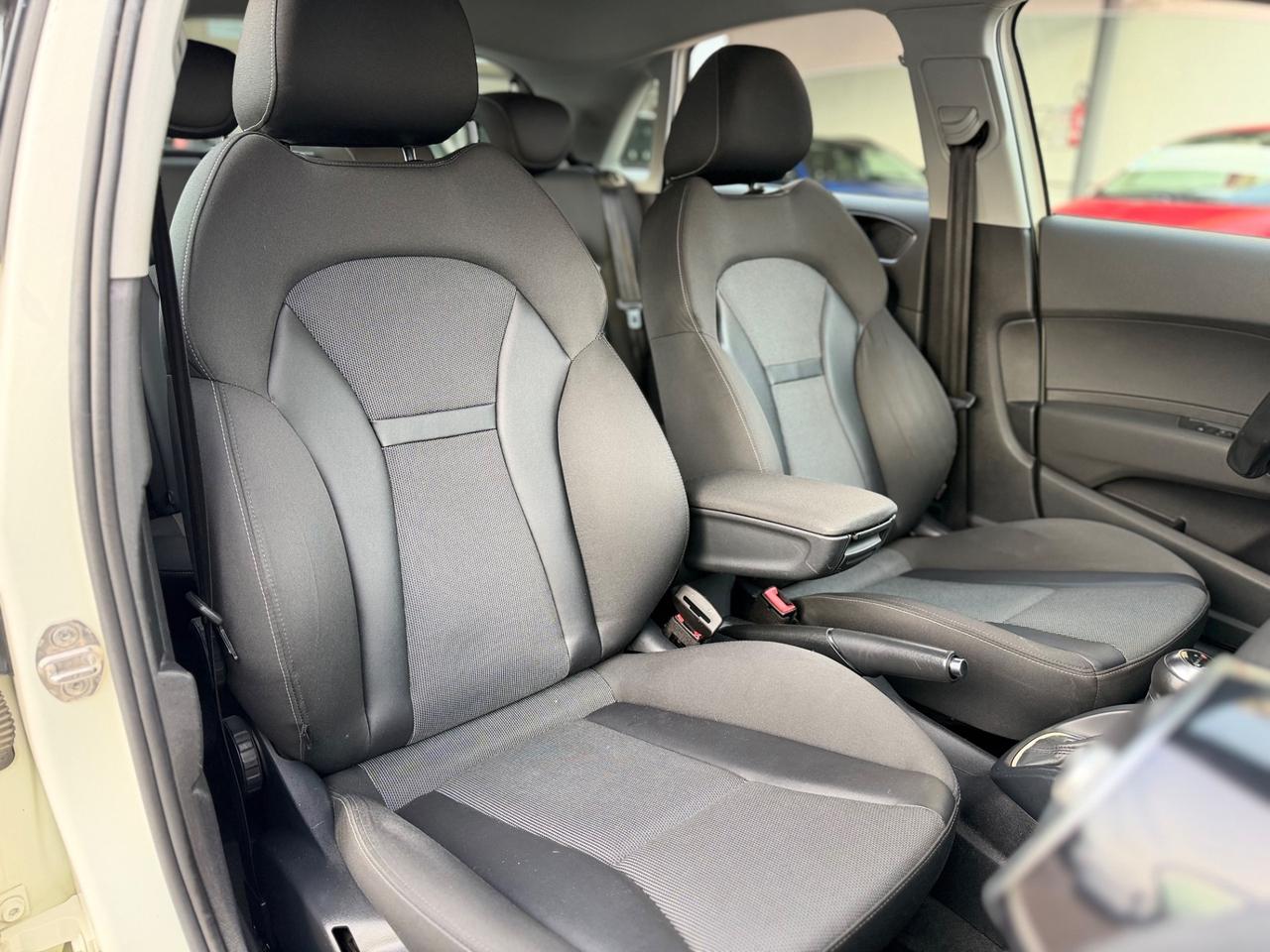 Audi A1 SPB 1.6 TDI Ambition CAMBIO AUTOMATICO IDEALE X NEOPATENTATI