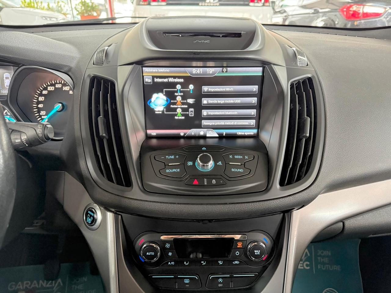 Ford Kuga 2.0 TDCI 150 CV S&S 2WD Business