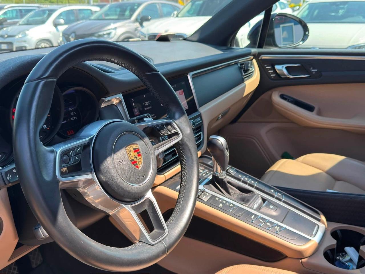 Porsche Macan 2.0 Tetto