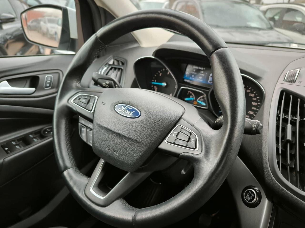 Ford Kuga 1.5 TDCI 120 CV S&S 2WD Business