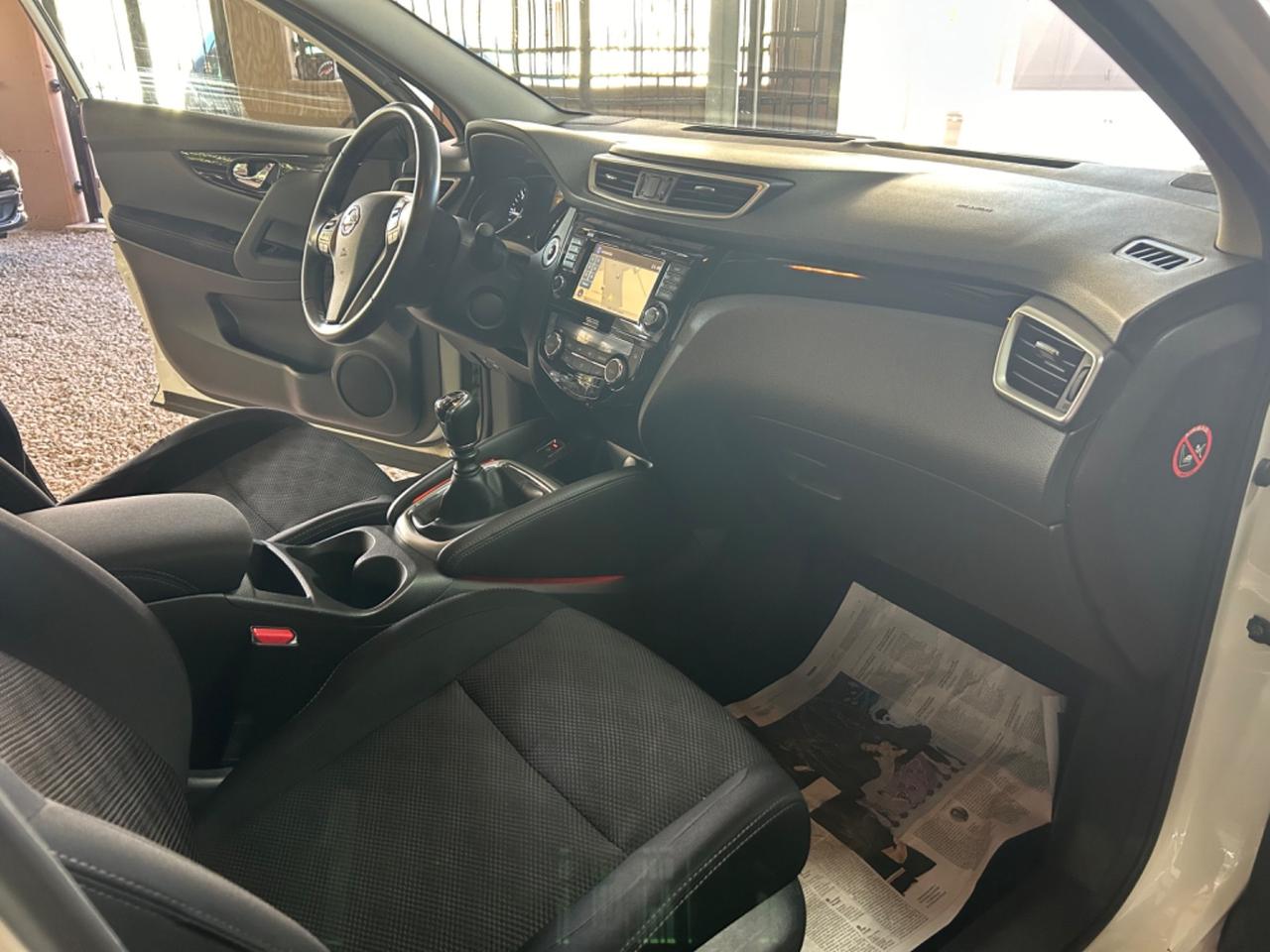 Nissan Qashqai 1.5 dCi N-Connecta 360