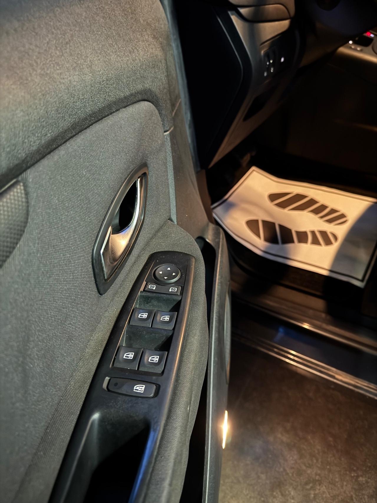 Renault Scenic Scénic X- Mod ADATTA A NEOPATENTATI