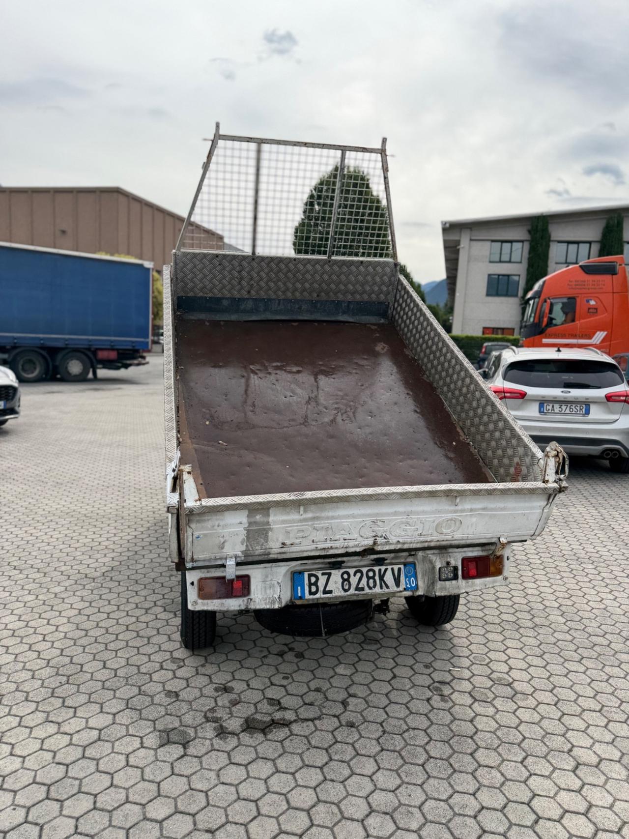 Piaggio Porter 1.3i 16V cat 4x4 Max.Tipper lungo