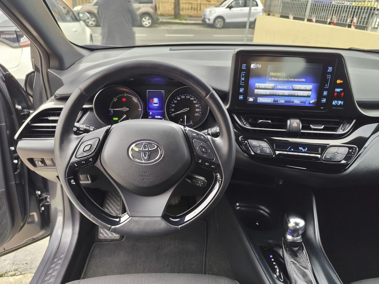 Toyota C-HR 1.8 Hybrid E-CVT Business