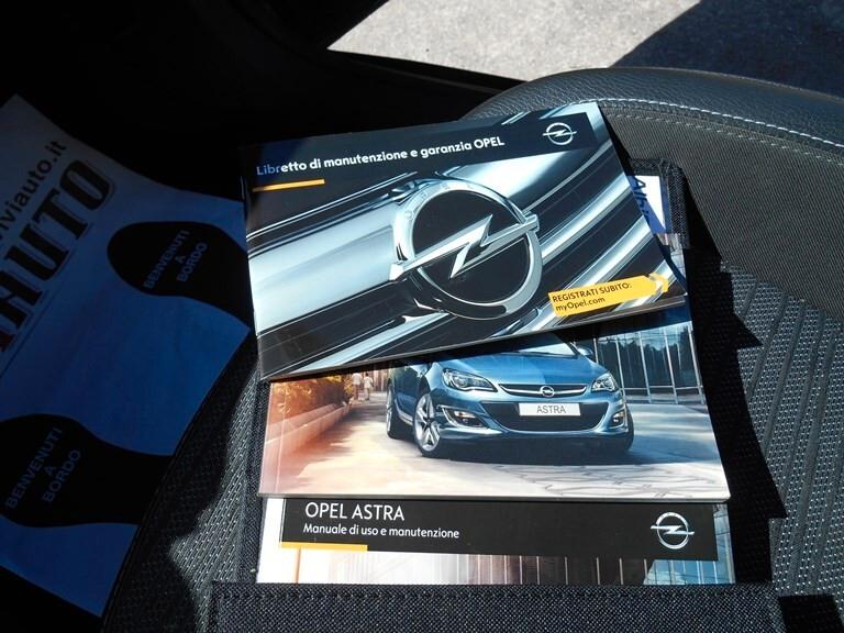 Opel Astra 1.4 Turbo 140CV Sports Tourer GPL Tech Elective