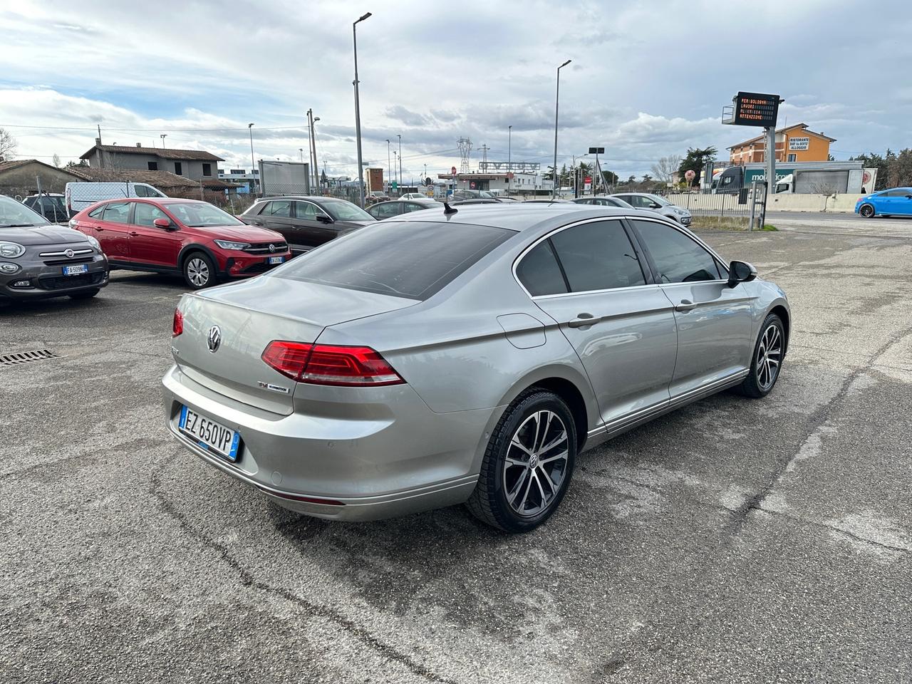 Volkswagen Passat Businessline 1.6 TDI BlueMotion Technology - 2015