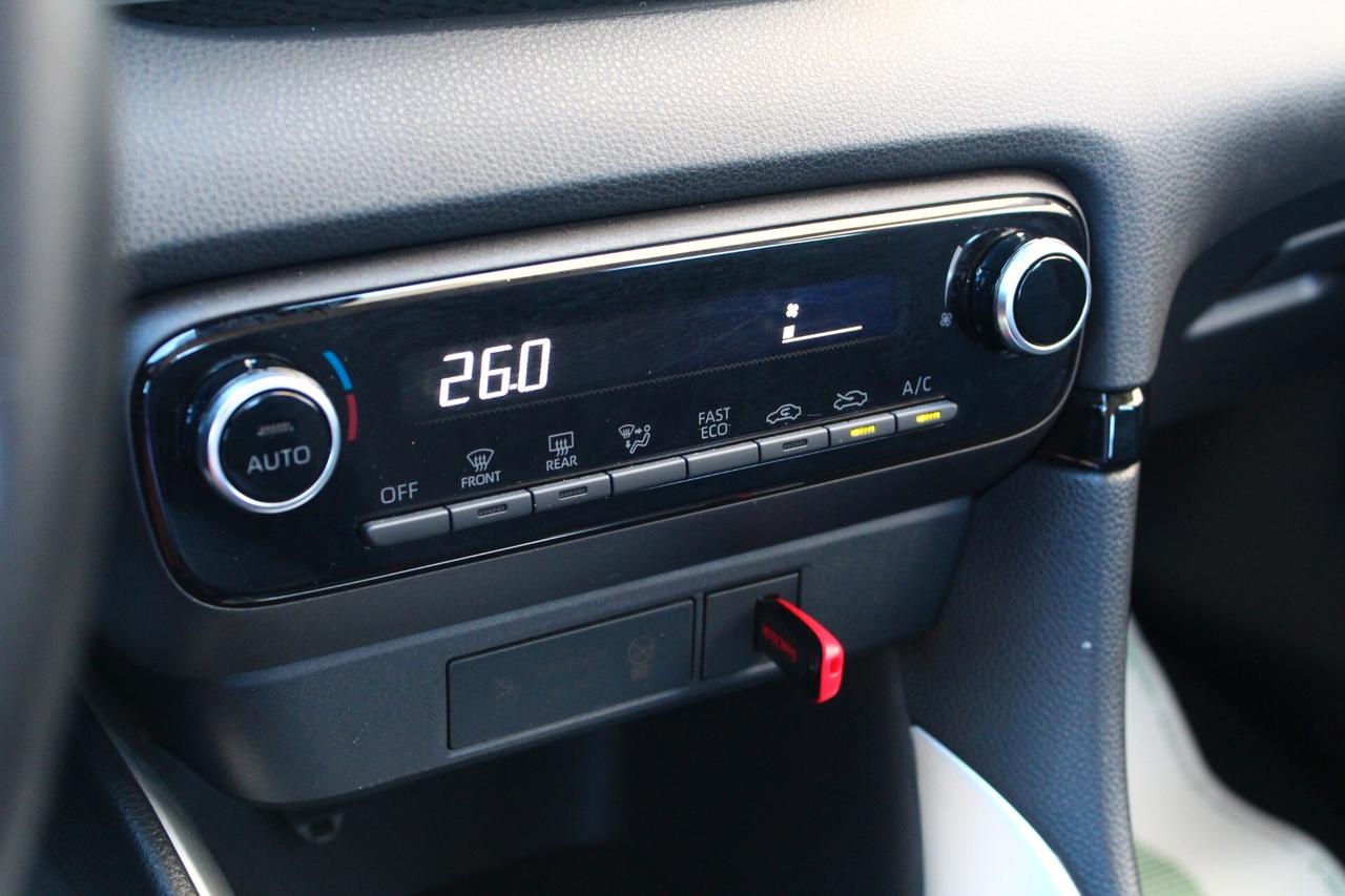 Toyota Yaris 1.5 Hybrid 5 porte Trend