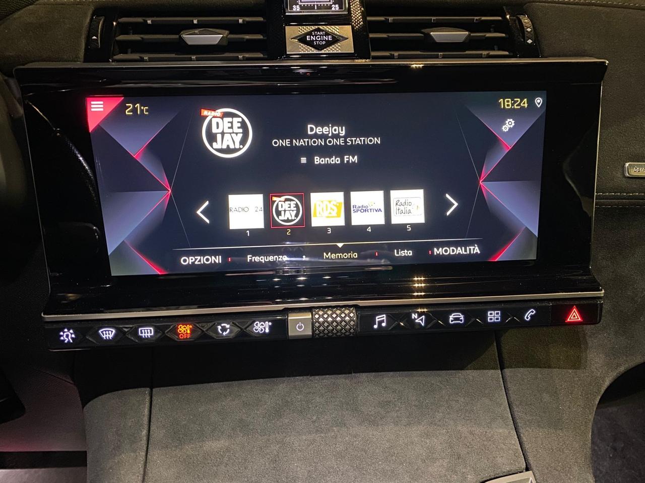 DS DS7 CROSSBACK 2.0 PERFORMANCE Line+ 2021