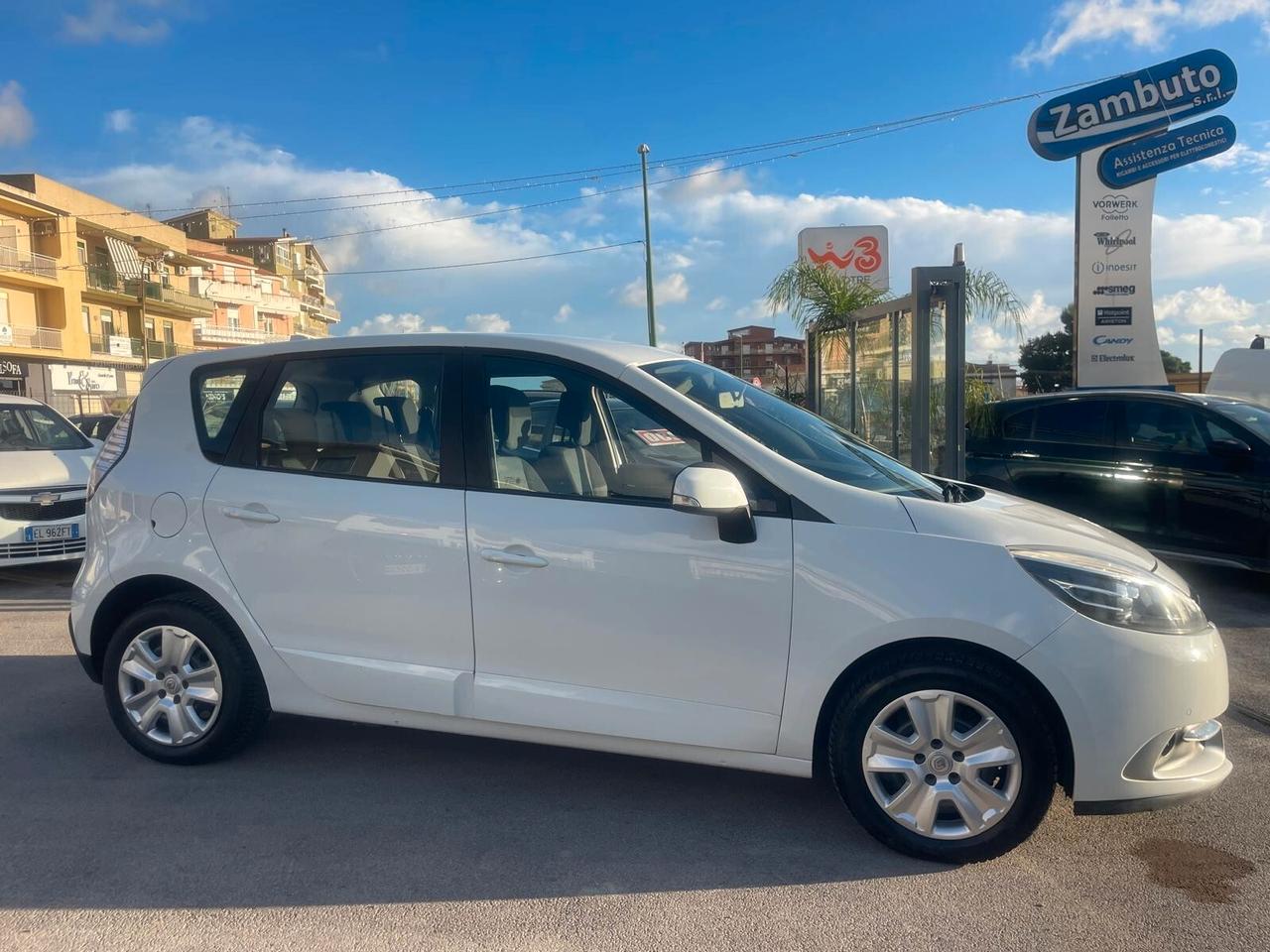 Renault Scénic XMod 1.5 dCi 110CV Start&Stop Live