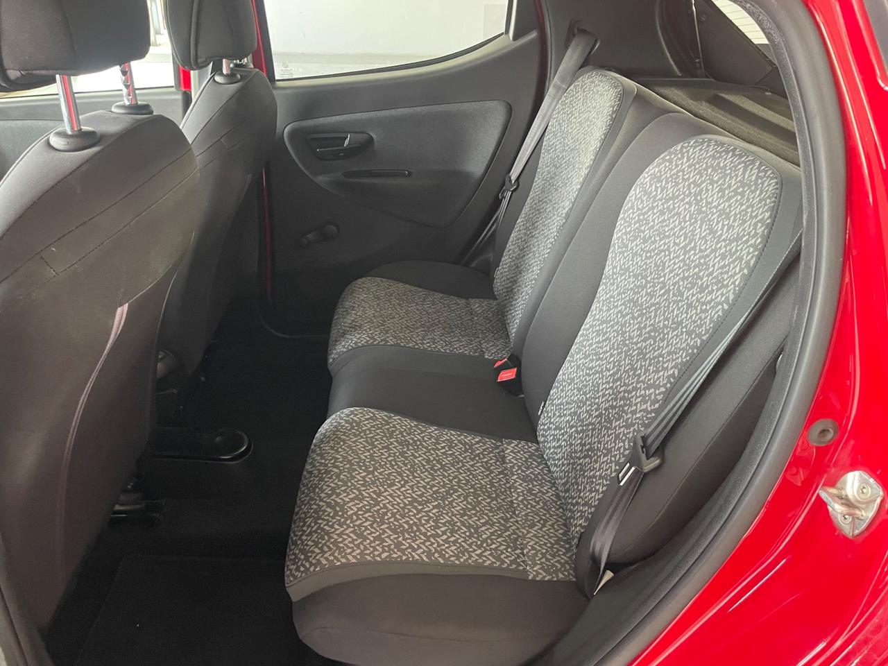Lancia Ypsilon 1.2 69 CV 5 porte Elefantino - Nessun vincolo -