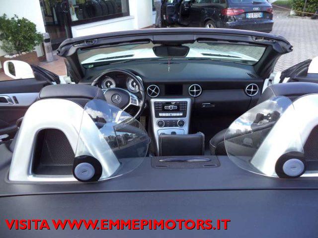 MERCEDES-BENZ SLK 250 d Premium