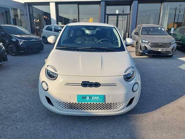 Fiat 500e Berlina 23,65 kWh