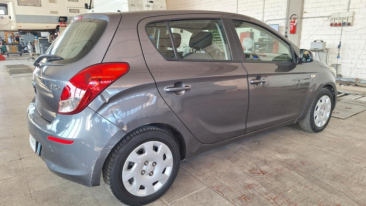Hyundai i20 1.2 MPI GPL Connectline