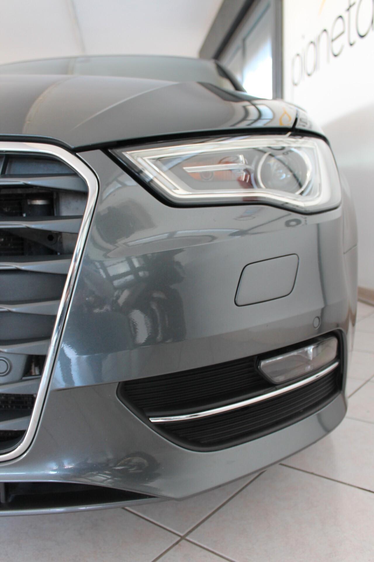 Audi A3 SPB 2.0 TDI 150 CV clean diesel Attraction