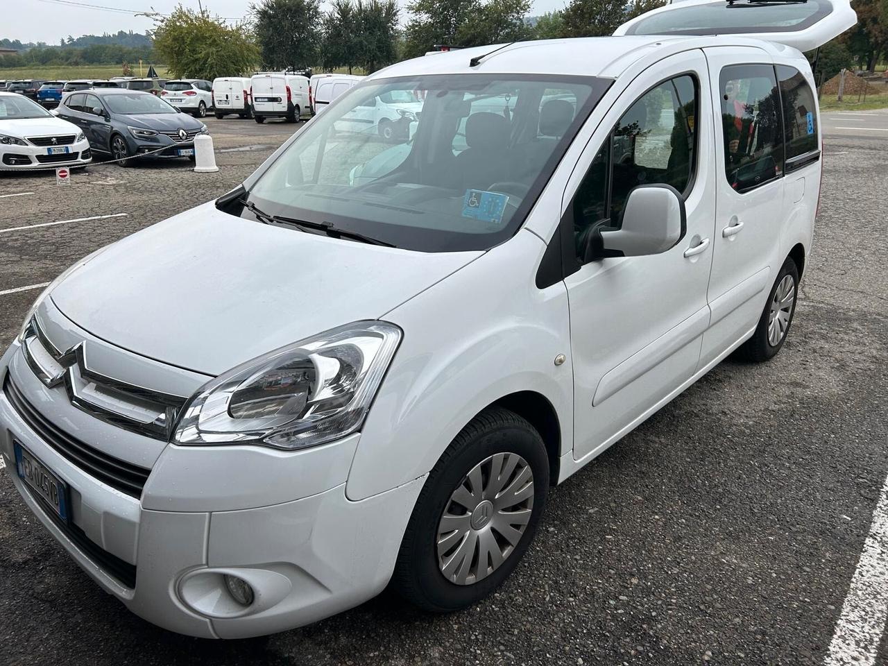 Citroen Berlingo 1.6 HDi 90CV DISABILI PEDANA ELETTRICA