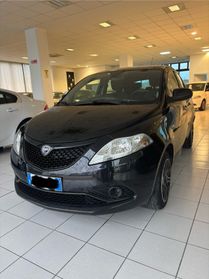 Lancia Ypsilon 1.2 69 CV 5 porte Platinum