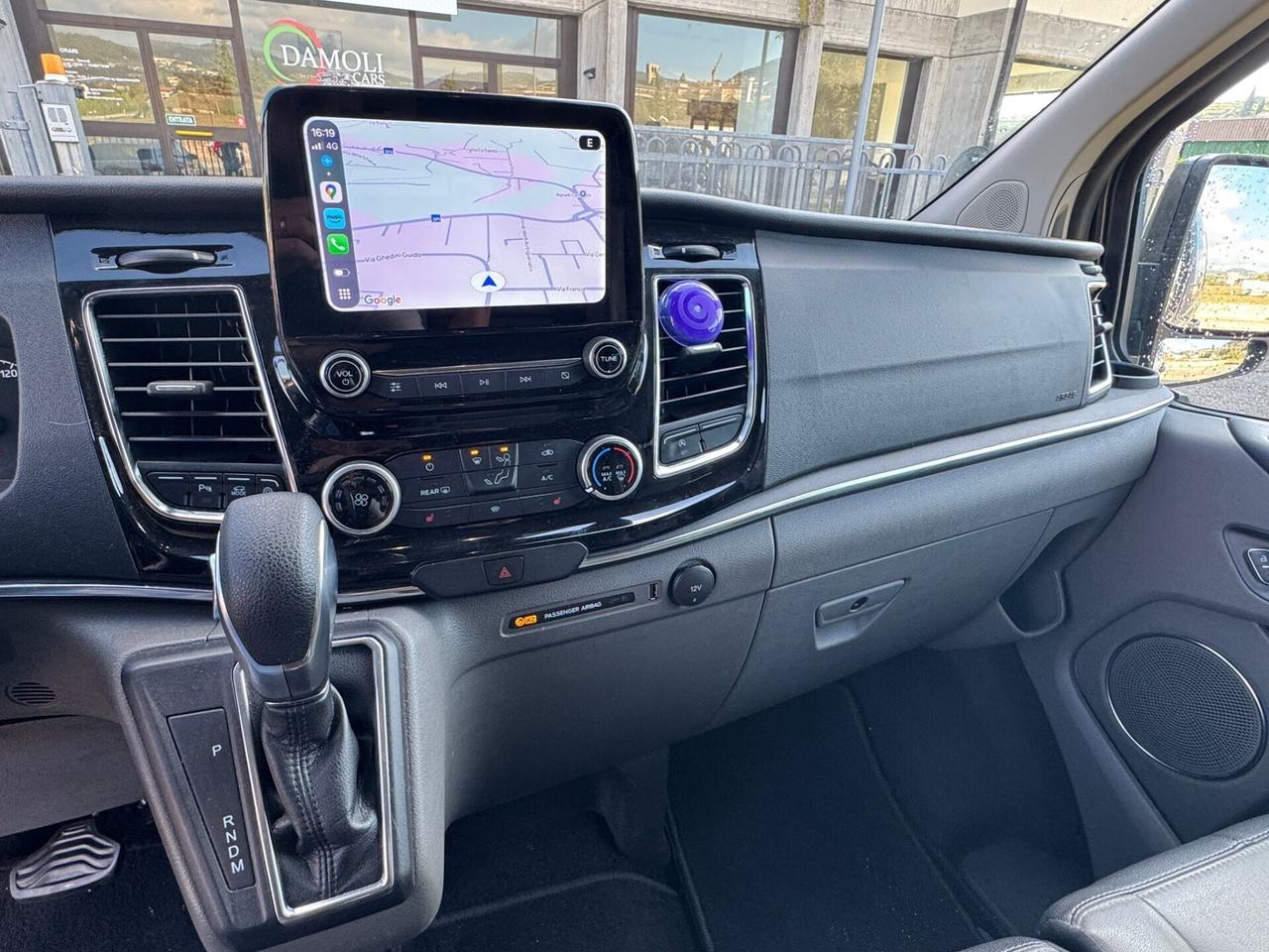 Ford Tourneo Custom TITANIUM AUTOMATIC 9 POSTI