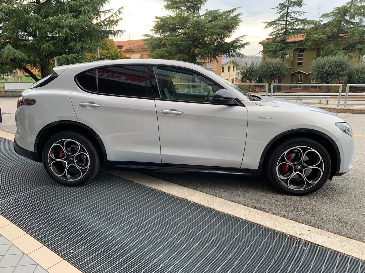 Alfa Romeo Stelvio 2.2 Turbodiesel 210 CV AT8 Q4 Veloce