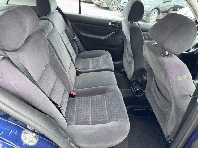 VOLKSWAGEN Golf 1.9 TDI/101 CV cat 5p. Highline OK NEOPATENTATO