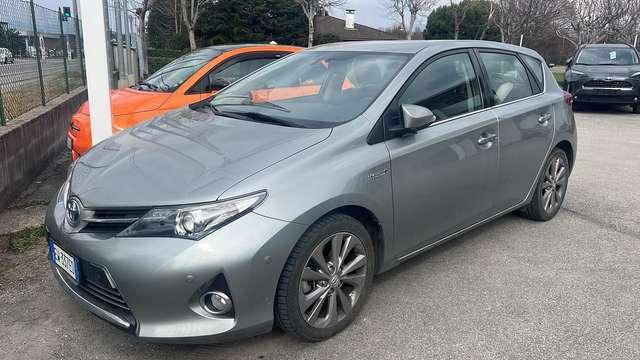 Toyota Auris Touring Sport 1.8 hybrid Active+