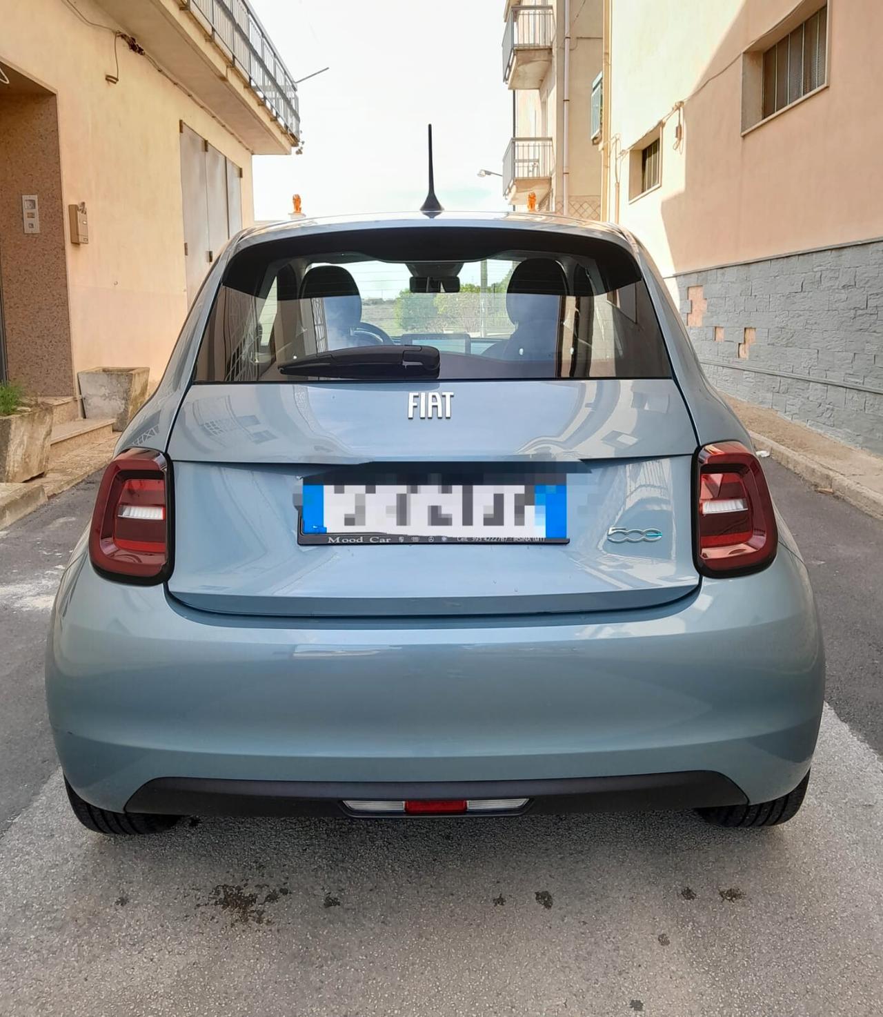 Fiat 500 Icon 3 1 42 kWh