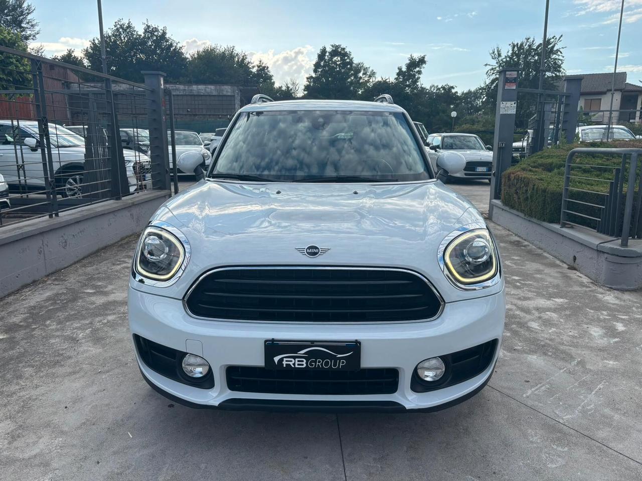 Mini Cooper D Countryman 1.5 One Hype