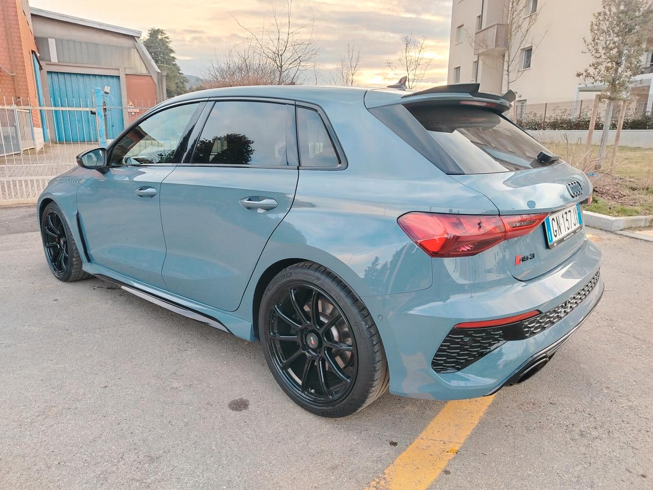 Audi A3 RS 3 SPB TFSI quattro S tronic