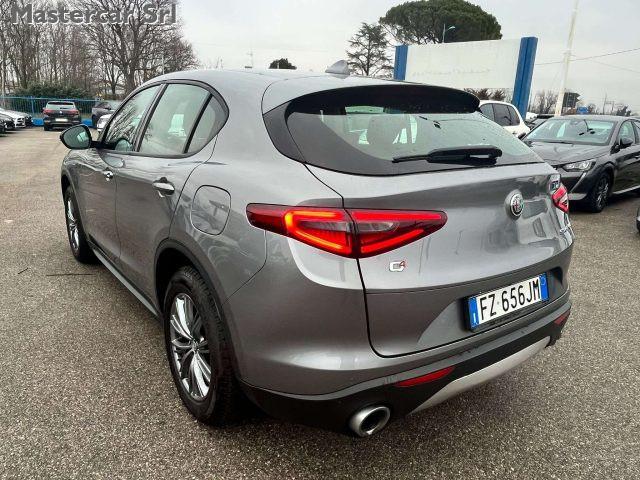 ALFA ROMEO Stelvio Stelvio 2.0 t Super Q4 200cv auto my19 - FZ656JM