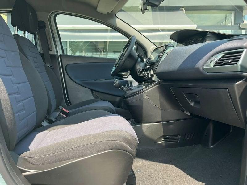 Lancia Ypsilon 1.0 FireFly 70cv Hybrid Gold Plus