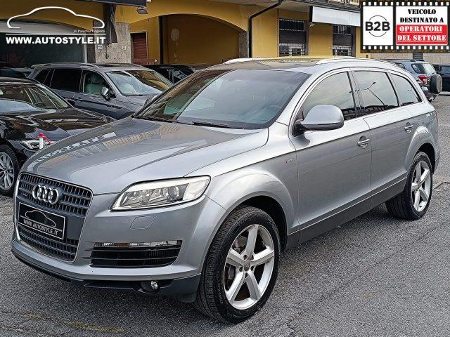 AUDI Q7 3.0 V6 TDI 240Cv *7POSTI* quattro Tiptronic S-LINE
